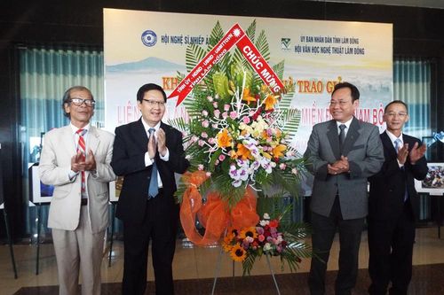 Khai mạc triển lãm và trao giải Liên hoan ảnh nghệ thuật khu vực Đông Nam bộ lần thứ 27 - 2019