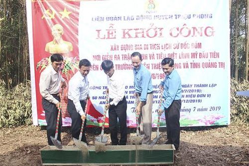 Liên đoàn Lao động huyện Triệu Phong đẩy mạnh các hoạt động hướng 'về nguồn'