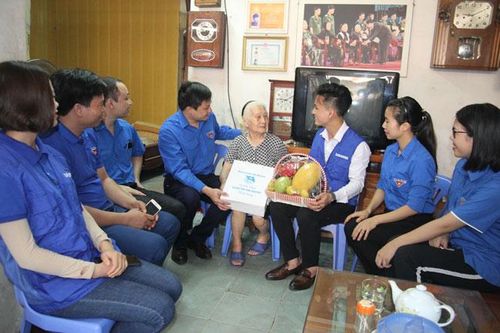 Tuổi trẻ Thái Nguyên 'Uống nước nhớ nguồn'