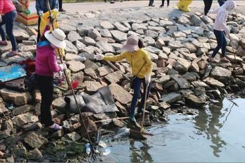 Chính trị - Xã hội Theo dòng thời sự 'Giờ thứ 9 xanh - sạch - đẹp'.