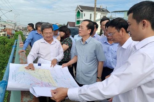 Bộ trưởng Phạm Hồng Hà cùng Ban chỉ đạo Trung ương về phòng, chống thiên tai và tìm kiếm cứu nạn làm việc với tỉnh Bình Dương