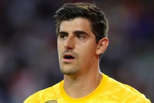 Thibaut Courtois trả giá cho sự ngạo mạn