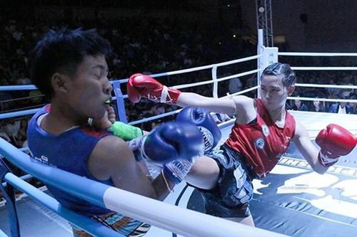 Nữ võ sĩ Việt Nam vô địch giải Muay thế giới trên đất Thái Lan