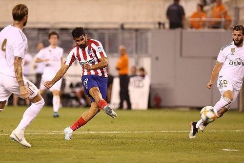 Real thua bẽ mặt Atletico trong trận cầu 10 bàn thắng