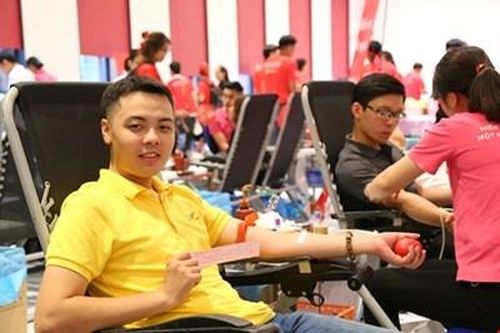 Ngày hội Giọt hồng tri ân thu được 2.703 đơn vị máu