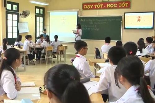Sống động những tiết học nhờ công nghệ