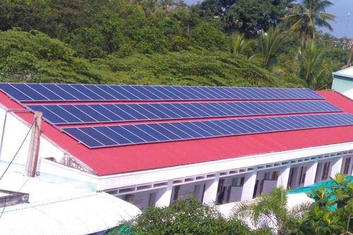 Long An: Nhiều hộ dân sử dụng hệ thống điện năng lượng mặt trời áp mái