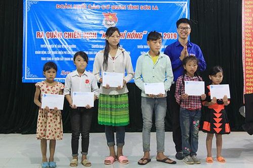 Đoàn Khối các cơ quan tỉnh: Ra quân chiến dịch tình nguyện 'Kỳ nghỉ hồng' năm 2019