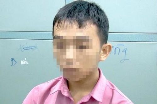 Nợ tiền chơi game, thiếu niên 17 tuổi đi cướp