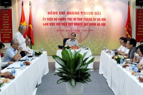 Bí thư Thành ủy Hoàng Trung Hải: Quy hoạch cần đi trước một bước