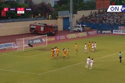 VIDEO Thanh Hóa vs HAGL: Xuân Trường sút phạt kỹ thuật, ghi bàn tuyệt đẹp