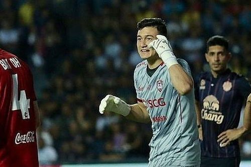 'Ronaldo Myanmar' ghi bàn thắng quý giá giúp Muangthong United chiến thắng