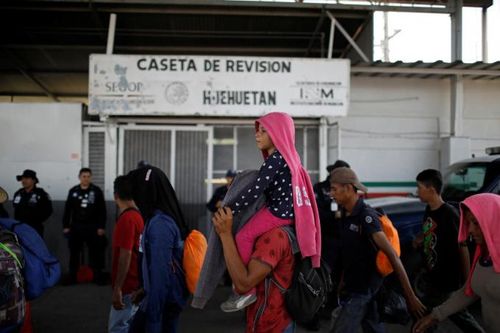 Mexico sẽ giúp tạo 20.000 việc làm ở Honduras để hạn chế dòng người di cư