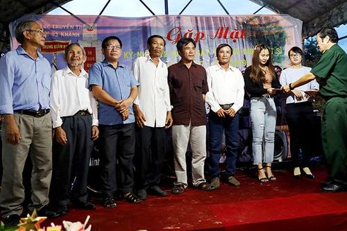 Cựu chiến binh quân tình nguyện tri ân các anh hùng, liệt sĩ và thương binh