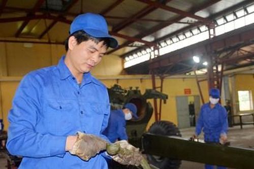 Người lính thợ tài hoa
