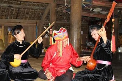 Bài 2: Nỗi niềm nghệ nhân như 'tằm nhả tơ'...