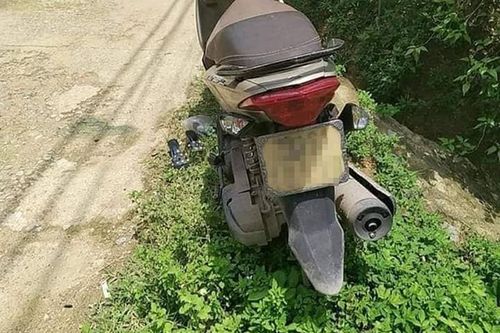 Nữ giáo viên mất tích bỏ lại xe máy và thư tuyệt mệnh trên cầu