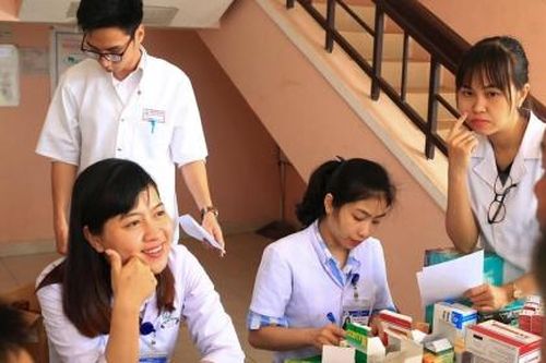 Hội thầy thuốc trẻ tỉnh Thừa Thiên - Huế : Chỗ dựa tinh thần vững chắc cho bà con nhân dân nghèo