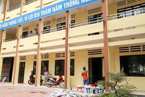 Thành phố Lào Cai: Gần 5 tỷ đồng tu sửa trường, lớp học trước năm học mới