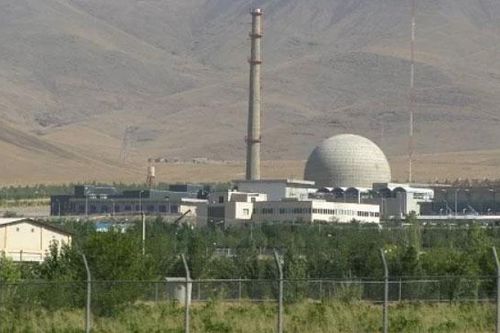 Iran sẽ tái khởi động lò phản ứng hạt nhân nước nặng Arak