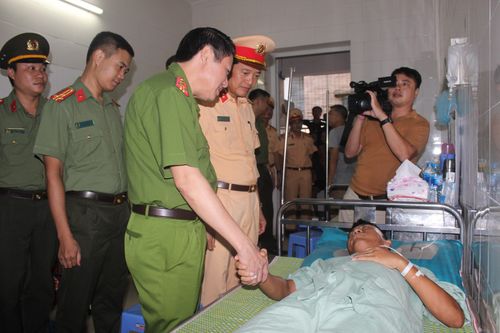 Ai vi phạm, không đủ năng lực sẽ được thay thế bởi những người xứng đáng hơn
