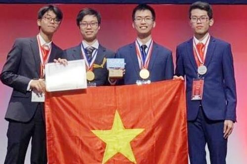 Học sinh Việt Nam lần đầu đạt điểm tuyệt đối thực hành Olympic Hóa học