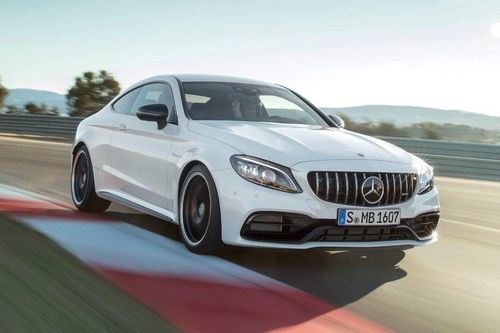 'Mãnh thú' Mercedes-AMG C63 chuyển sang AWD, thêm chế độ Drift