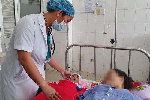 20 phút gay cấn cứu sống mẹ con sản phụ thoát khỏi án tử