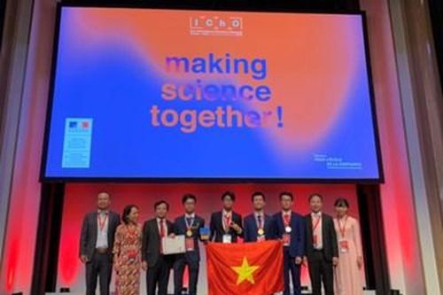 Đội tuyển Việt Nam đứng thứ 5 thế giới tại Olympic Hóa học quốc tế