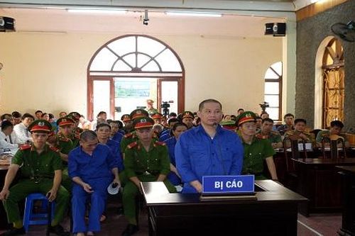 Nhiều nguyên lãnh đạo Sở trong vụ bồi thường 'thừa' tiền tỷ ở thủy điện Sơn La lĩnh án