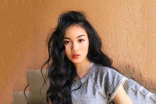 Muốn tự làm tóc xoăn bồng bềnh tự nhiên, hãy xem 7 mẹo sau