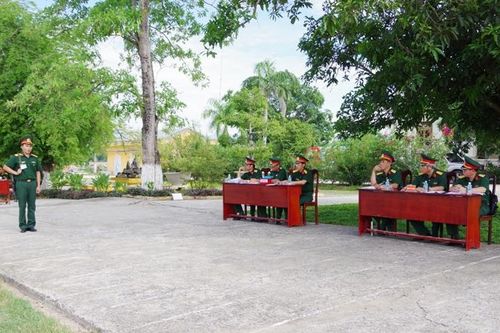 Bộ Chỉ huy Quân sự tỉnh kiểm tra toàn diện nhiệm vụ quân sự đối với cán bộ cơ sở