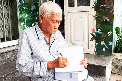 Âm thầm dòng chảy văn nghệ dân gian