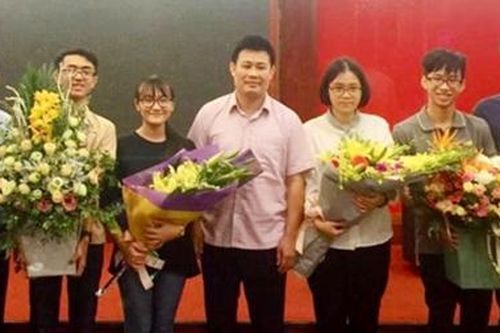 Nam sinh xứ Thanh hai lần giành Huy chương Olympic Sinh học quốc tế
