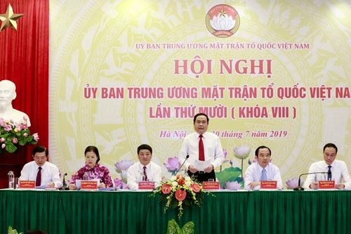 Xây dựng vững chắc khối đại đoàn kết toàn dân tộc