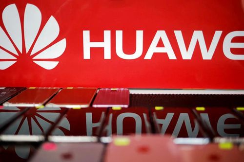 Trong bão cấm vận, điện thoại Huawei vẫn đắt hàng ở quê nhà