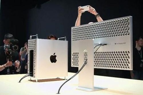 CEO Apple: 'Chúng tôi muốn tiếp tục sản xuất Mac Pro ở Mỹ'