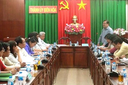 Đoàn kiểm tra của Ban Bí thư làm việc với Thành ủy Biên Hòa