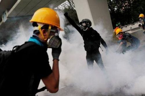 44 người bị cáo buộc gây bạo loạn ở Hong Kong, án phạt lên đến 10 năm tù