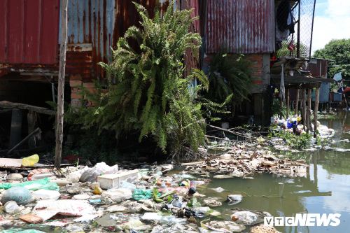 Từ 2020, TP.HCM sẽ không bố trí ngân sách mua sản phẩm nhựa dùng một lần