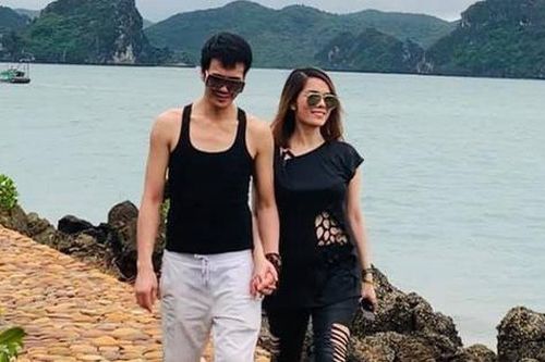 Người đàn ông của Kiều Thanh: 'Vợ chồng tôi cùng Thanh và các con đang rất hạnh phúc!'