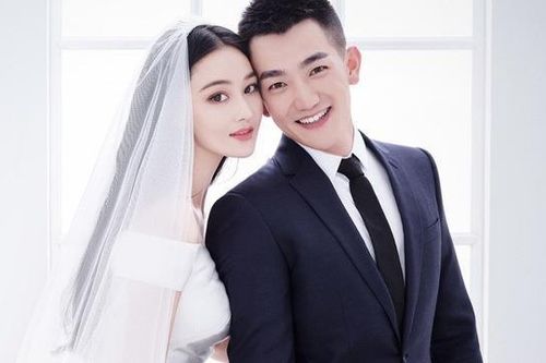 Trương Hinh Dư và sĩ quan đặc chủng kỷ niệm một năm kết hôn
