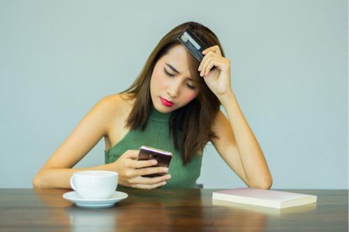 Giới trẻ Trung Quốc vay nợ online ngập đầu