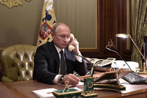 Tổng thống Putin đánh giá tích cực đề nghị giúp dập tắt cháy rừng của ông Trump
