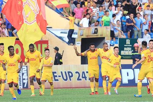 Vòng 19 V League: Từ Chùa Cuối đến Thiên Trường
