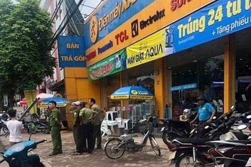 Nhân viên bảo vệ Điện máy Xanh bị côn đồ chém trọng thương