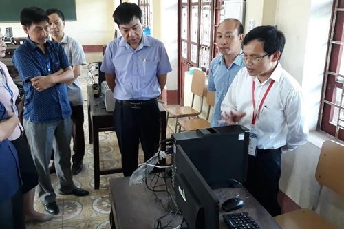 Bộ Giáo dục sẽ kiểm tra 'lưu vết' chấm để tìm nguyên nhân bài thi gần 9 thành 0