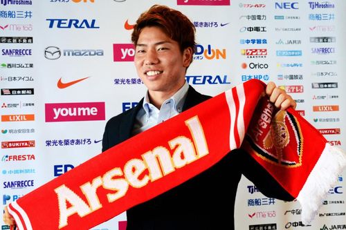 Chelsea tống khứ 'ông kễnh', Arsenal bán tiền đạo Nhật