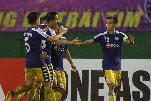 Văn Quyết lập công, Hà Nội FC giành ưu thế trước Becamex Bình Dương