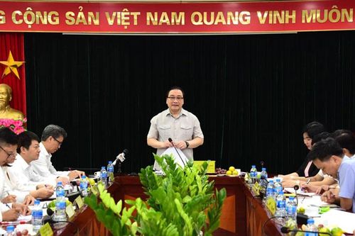Bí thư Thành ủy làm việc với Trung tâm Xúc tiến đầu tư, thương mại, du lịch Hà Nội